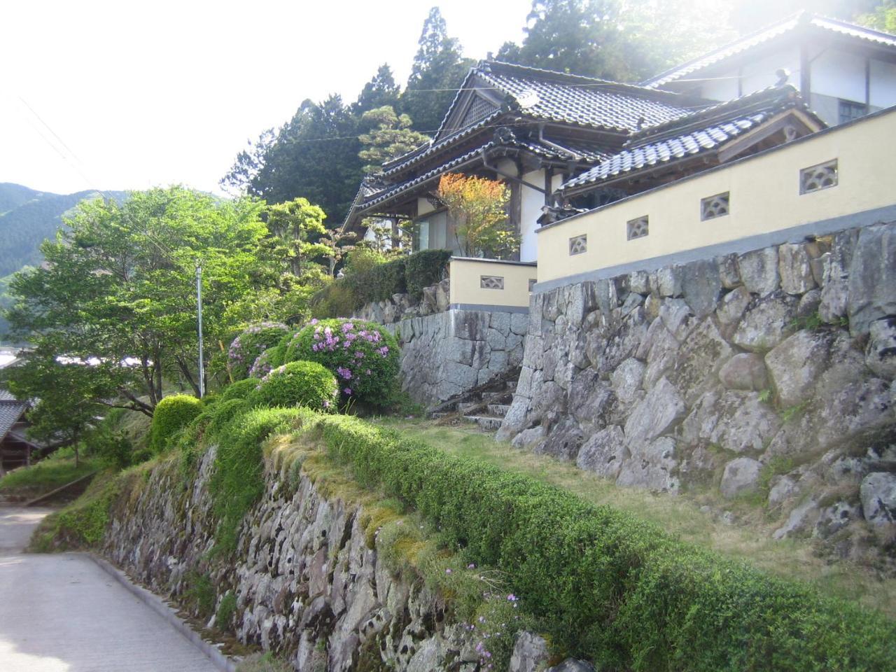 Japanese Style Inn Dohzen Miwa Niimi Kültér fotó